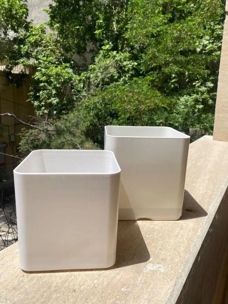 گلدان مربع۴۲۰ یکی از پرطرفدارترین انتخاب‌ها برای افرادی است که به چیدمان فضای داخلی و نگهداری از گیاهان آپارتمانی اهمیت می‌دهند.Square vase 420گلدان پلاستیکی  Plastic pot,  plastic vase مجموعه تولیدی سیدوس ,تولید کننده گلدان پلاستیکی سیدوس ,بیش از 120نوع, اعم از گلدان استوانه ای پلاستیکی سیدوس,گلدان الماسی پلاستیکی سیدوس,گلدان مربعی پلاستیکی,گلدان مثلثی پلاستیکی,گلدان گرد پلاستیکی ,باکس مستطیلی,در اندازه های کاکتوسی تا درختچه ای