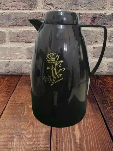 فلاسک چایtea flask
مجموعه تولیدی سیدوس تولید کننده محصولات پلاسکویی سیدوس 
آدرس اینستاگرام:gooldono.stand.sidoos@

<p>تلفن:09308743868