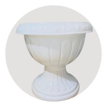 Plastic vase with cup base گلدان پلاستیکی پایه دار جام