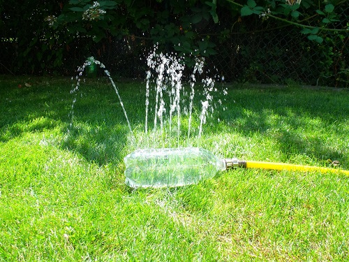 ساخت لوازم باغبانی ارزان با ایده های خلاقانهMaking cheap gardening tools with creative ideas
مجموعه تولیدی سیدوس ,تولید کننده گلدان پلاستیکی سیدوس ,بیش از 120نوع, اعم از گلدان استوانه ای پلاستیکی سیدوس,گلدان الماسی پلاستیکی سیدوس,گلدان مربعی پلاستیکی,گلدان مثلثی پلاستیکی,گلدان گرد پلاستیکی ,باکس مستطیلی,در اندازه های کاکتوسی تا درختچه ای